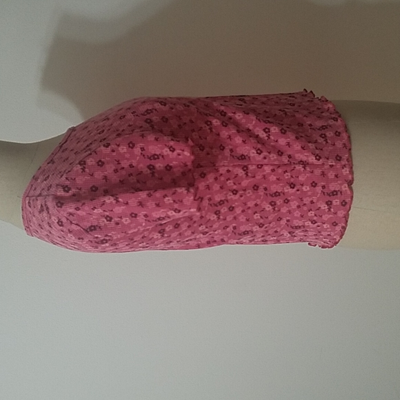 American Eagle Outfitters Sz M. Floral top - Picture 4 of 4